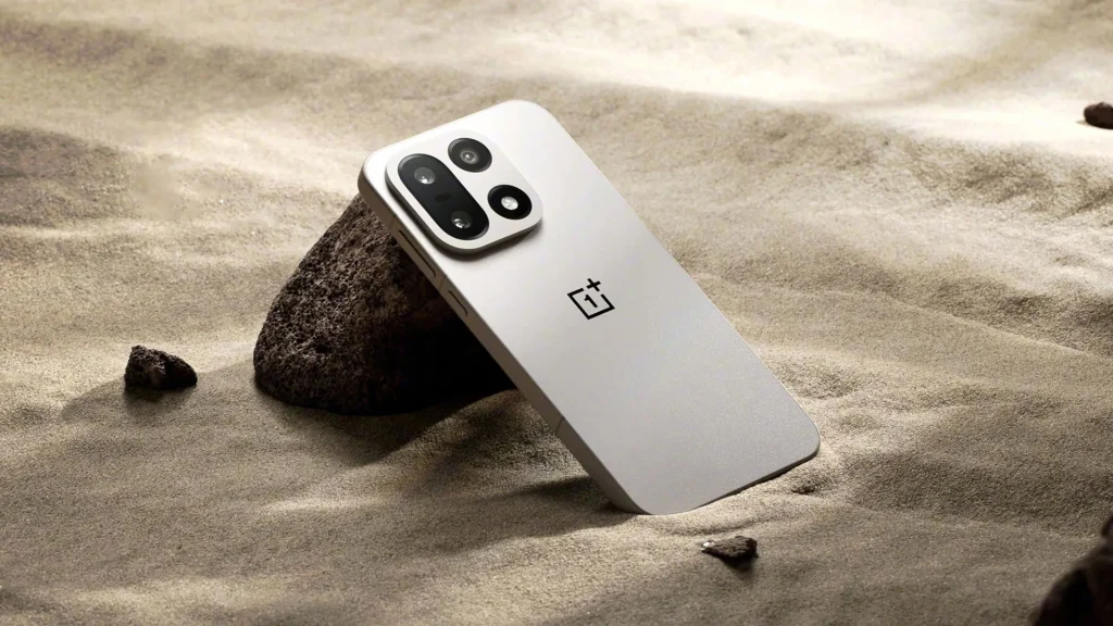 A OnePlus 15 az a teló, amit a gamerek is komolyan vesznek