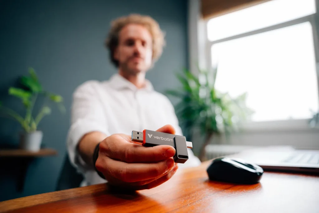 Verbatim Dual QuickStick 128 GB-os pendrive teszt